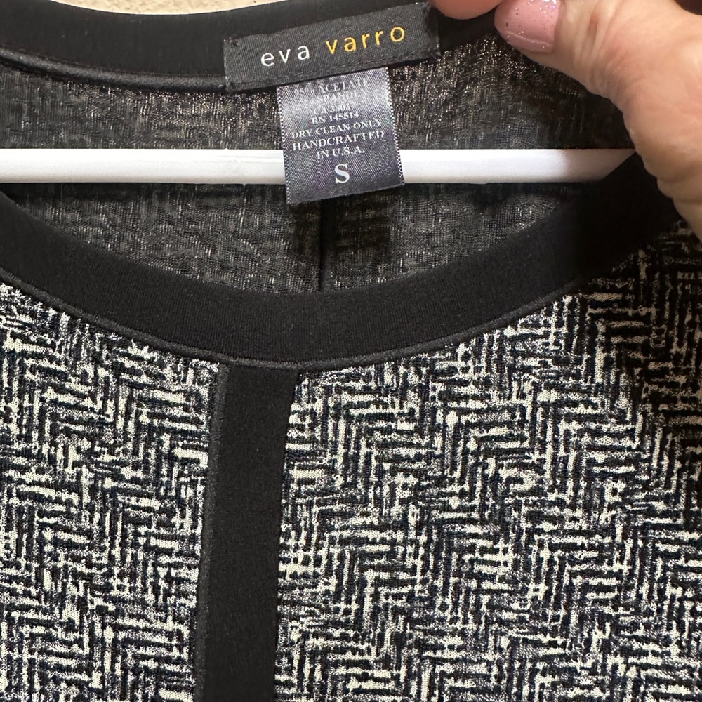 Eva Varro Monochrome Textured Knit Top